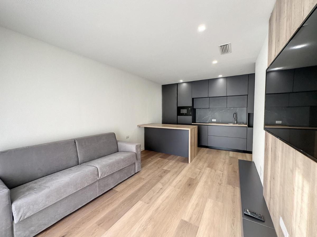Ad Suite Apartment Riva del Garda Exteriör bild