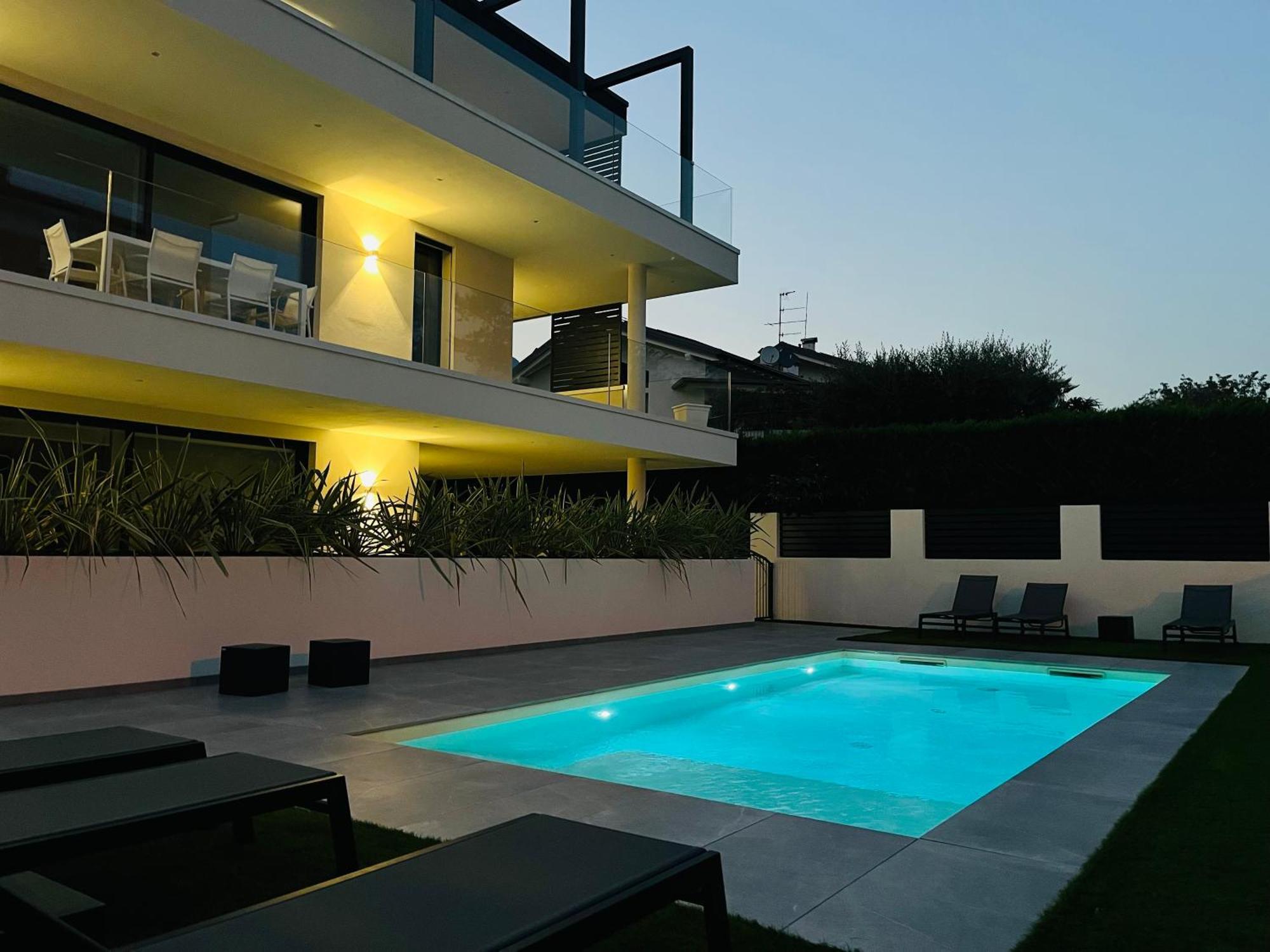 Ad Suite Apartment Riva del Garda Exteriör bild