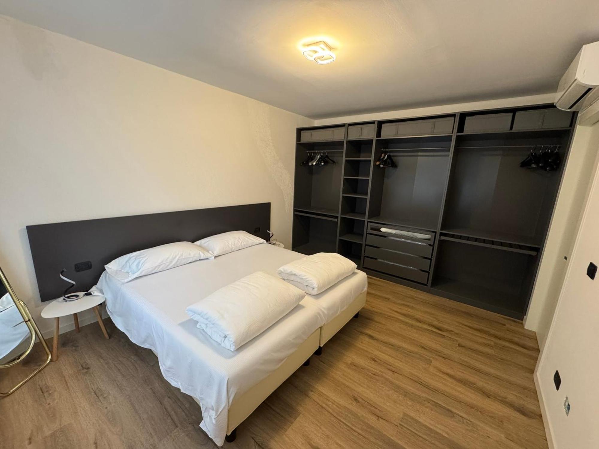 Ad Suite Apartment Riva del Garda Exteriör bild