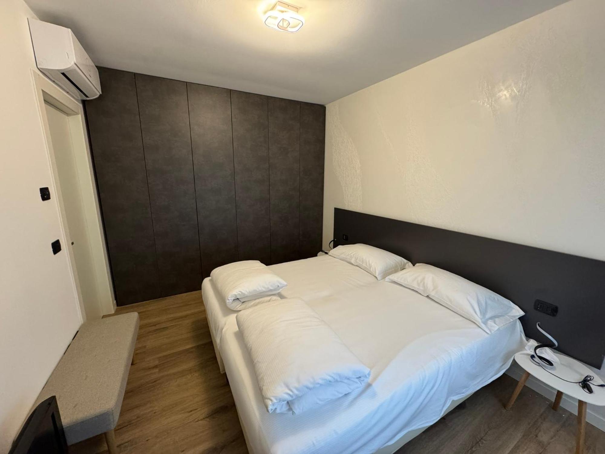 Ad Suite Apartment Riva del Garda Exteriör bild