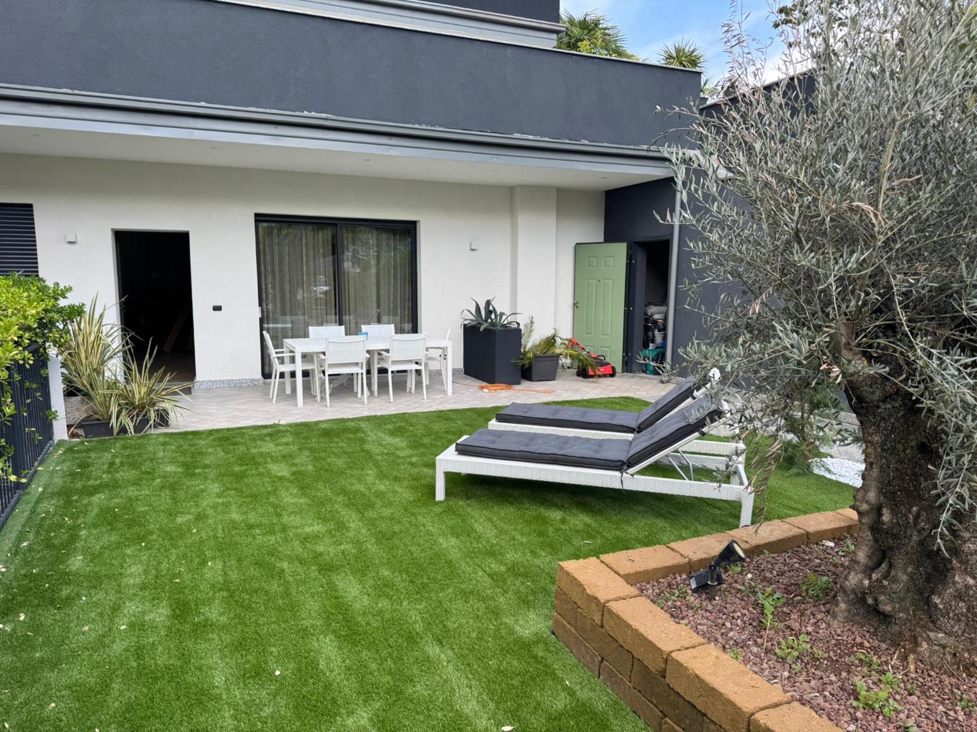 Ad Suite Apartment Riva del Garda Exteriör bild